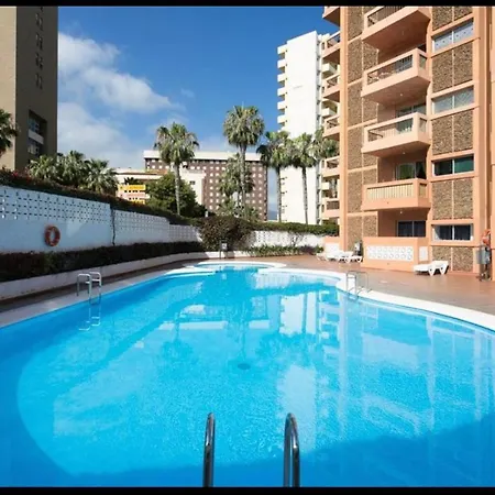 En Playa Jardin 拉克鲁斯